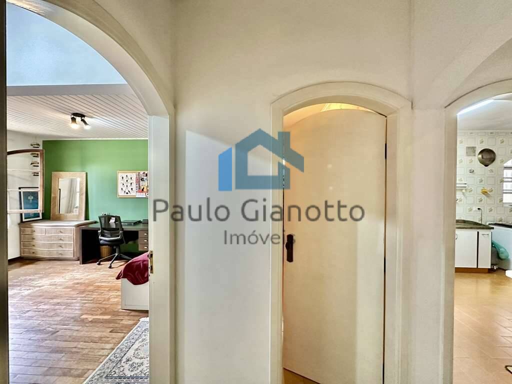Casa à venda com 3 quartos, 233m² - Foto 27