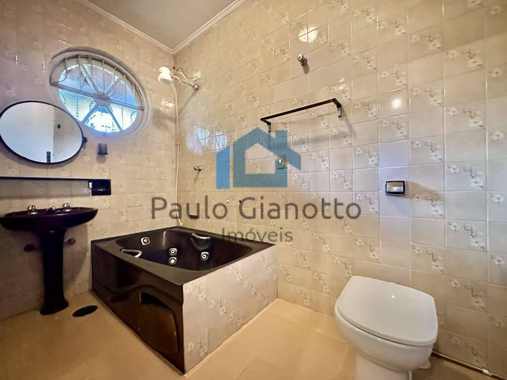 Casa à venda com 3 quartos, 233m² - Foto 30