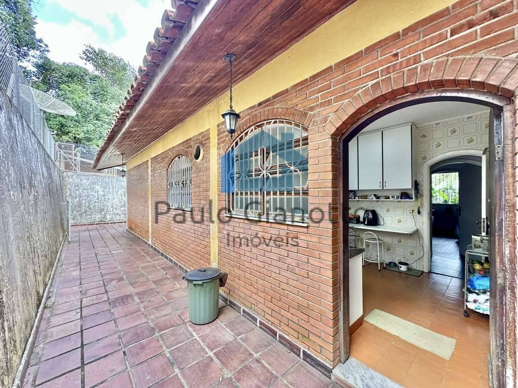 Casa à venda com 3 quartos, 233m² - Foto 45