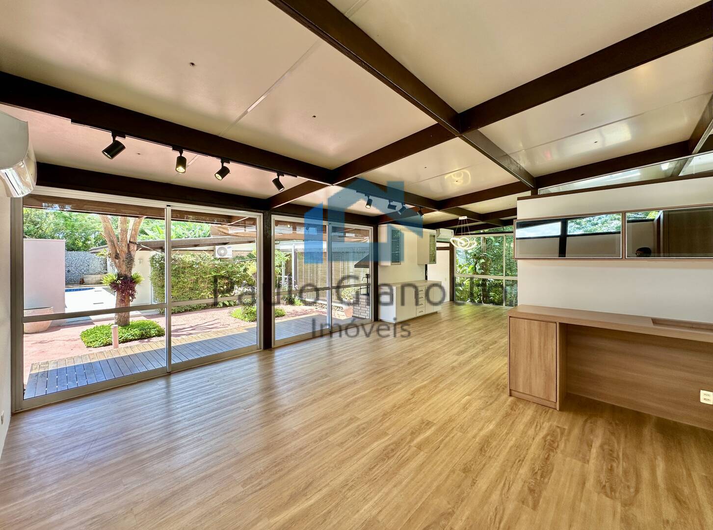 Casa, 3 quartos, 344 m² - Foto 8