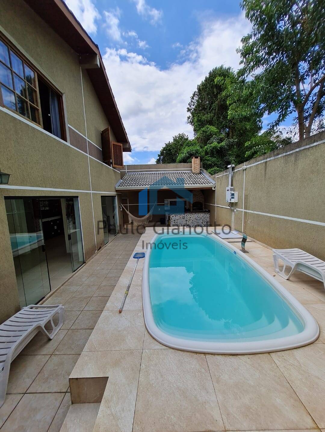 Casa de Condomínio à venda com 6 quartos, 238m² - Foto 3