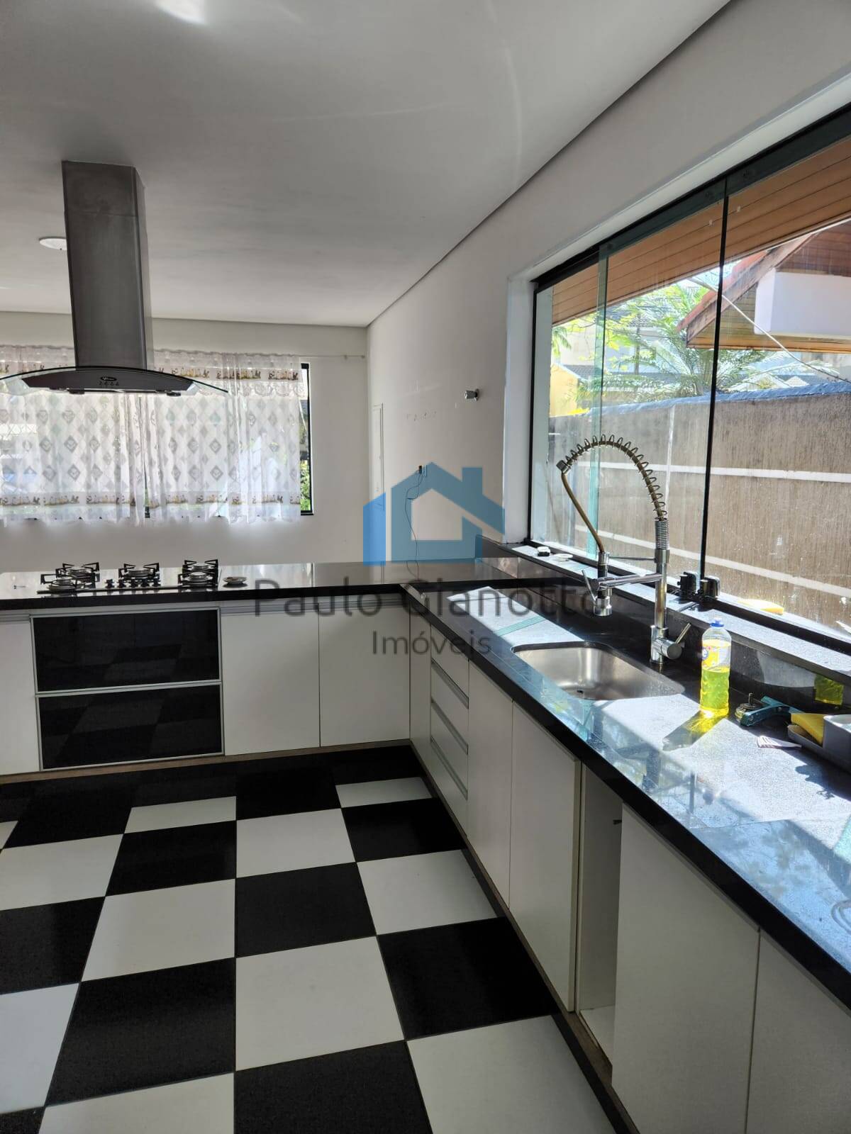 Casa de Condomínio à venda com 6 quartos, 238m² - Foto 15