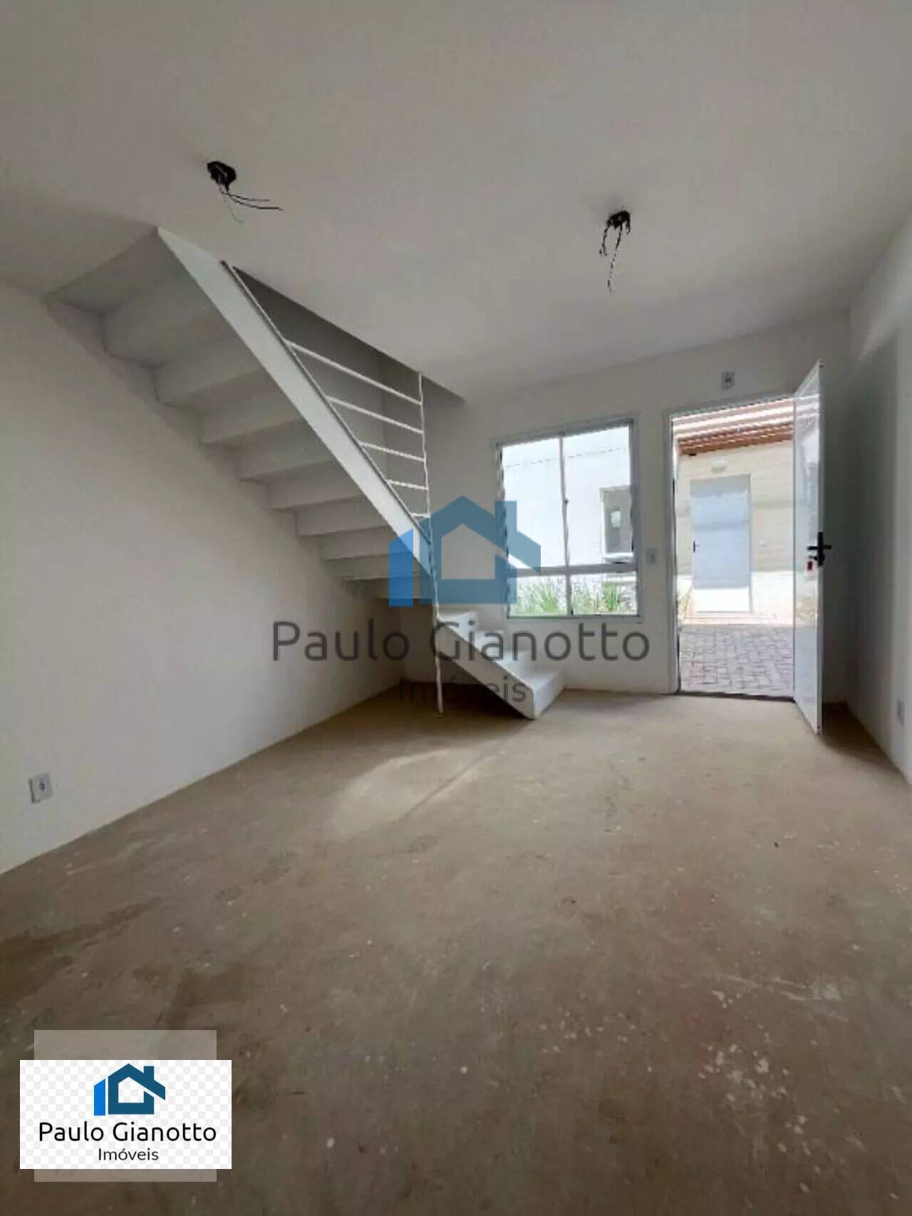 Casa de Condomínio, 2 quartos - Foto 1